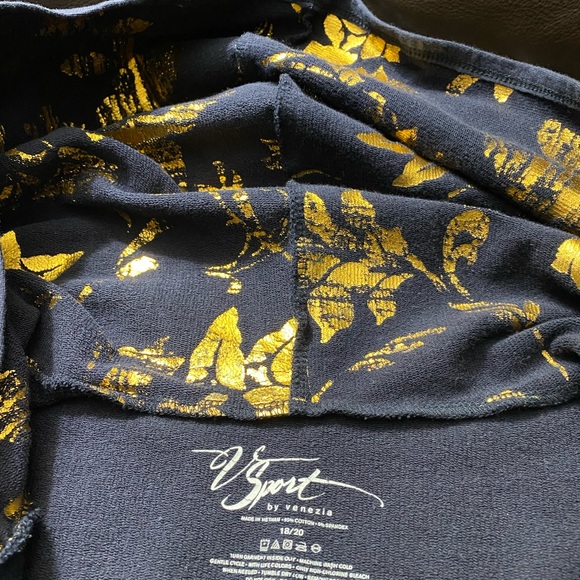 V Sport by Venezia Navy Blue/Green Hoodie Sweatshirt - Picture 2 of 7